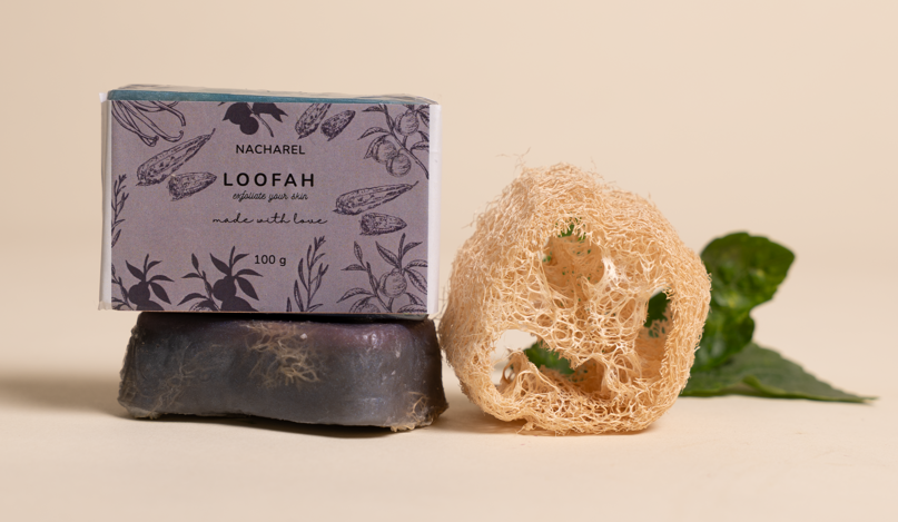 Ditch synthetic scrubs. Experience Nacharel’s handcrafted 2-in-1 exfoliating Loofah Soap bar. Perfect for clear, glowing skin. Fast delivery in Delhi, Noida & Gurgaon.